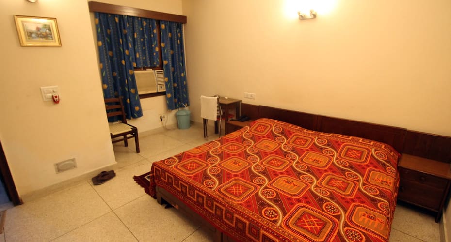 TG Stays Safdarjung Development Area, New Delhi 3